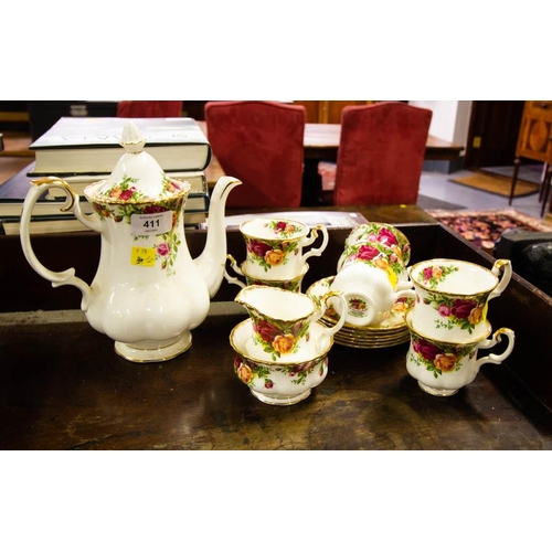 411 - COUNTRY ROSE TEA SET