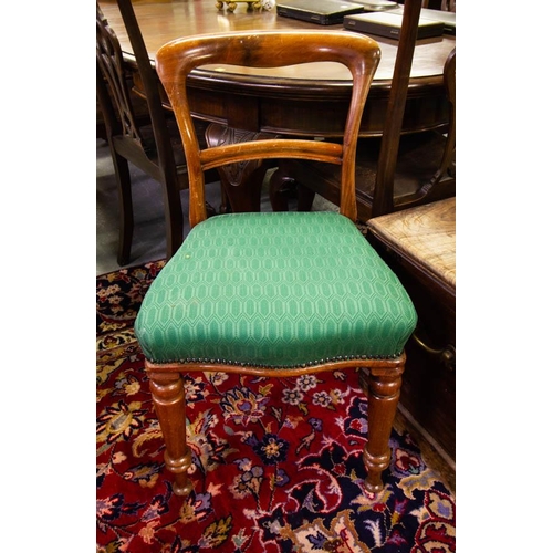 417 - PAIR OF VICTORIAN MAHOGANY DINING CHAIRS