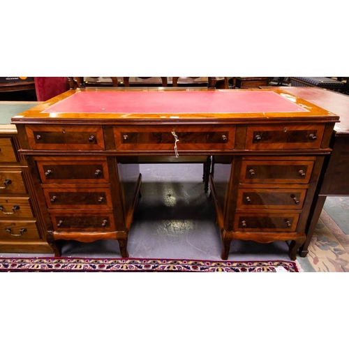 440 - FRENCH STYLE LEATHER TOP DESK.- I KNOB MISSING 140 X 70 X 84CM HIGH