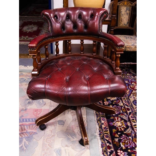 441 - LEATHER BUTTON BACK DESK CHAIR - AF