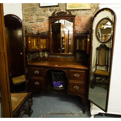 497 - WALNUT SUNK CENTRE DRESSING CHEST WITH SIDE MIRRORS 120W CM