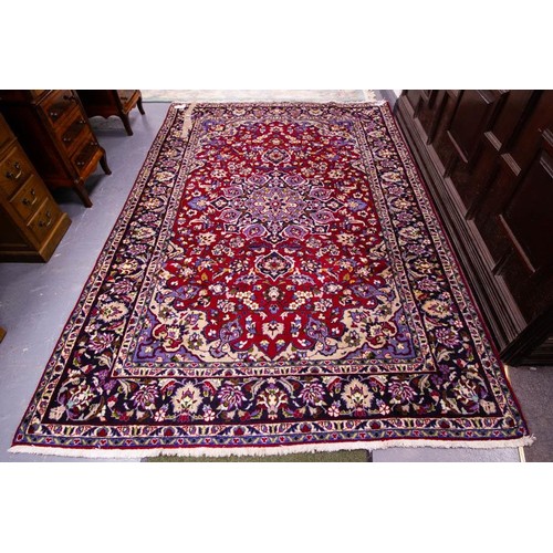 210 - FULL PILE PERSIAN NAJAFABAD RUG 310 X 205 CM