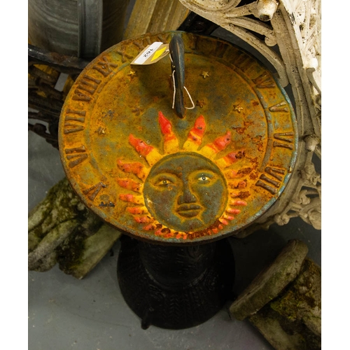 162 - SUN DIAL WITH SUN DESIGN 80H CM