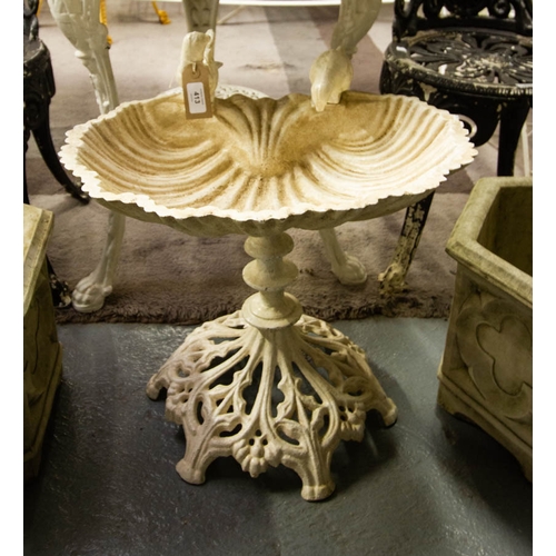 413 - MEDIUM CAST SHELL BIRDBATH 55H CM