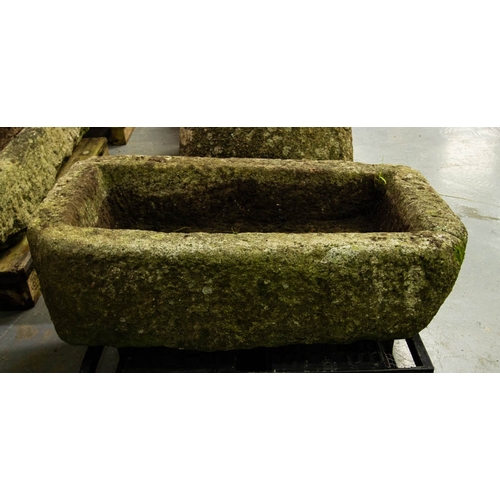 68 - ANTIQUE RECTANGULAR GRANITE TROUGH 100 X 58 X 30H CM