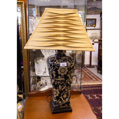 200 - 2 LAMPS - 1 BRASS LAMP +1  BLACK PATTERN LAMP WITH GOLD SHADES