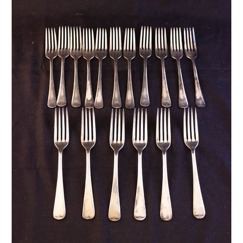 233 - SILVER PLATED CUTLERY, PASTY SET, KNIVES + LACE CUTLERY