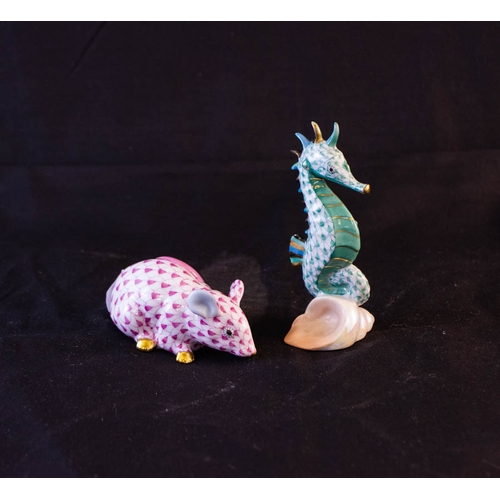 5 - HEREND PINK MOUSE + SEAHORSE
