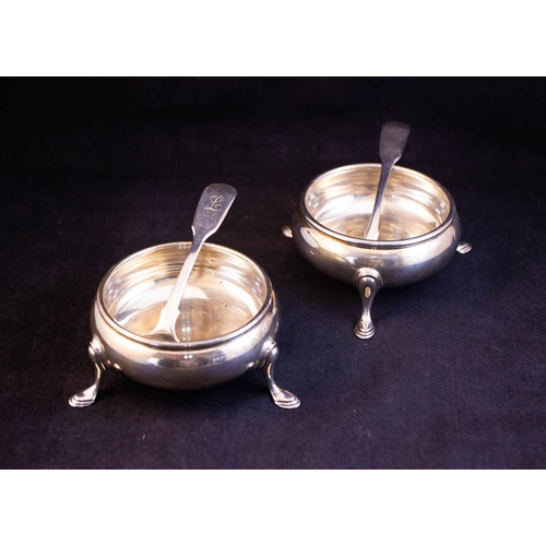 294 - PAIR OF SILVER SALTS WITH SPOONS 144G