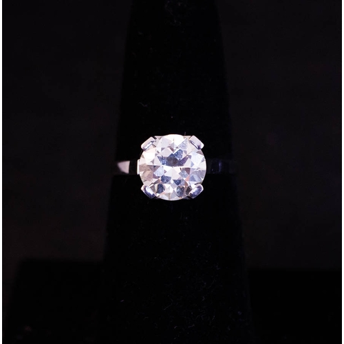 SUPERB OLD CUT DIAMOND SOLITAIRE RING SET IN PLATINUM - 3CT TOTAL DIAMOND VVS1 H/I COLOUR. SIZE N.