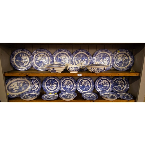 23 - 28 PIECE WILLOW DINNER SERVICE