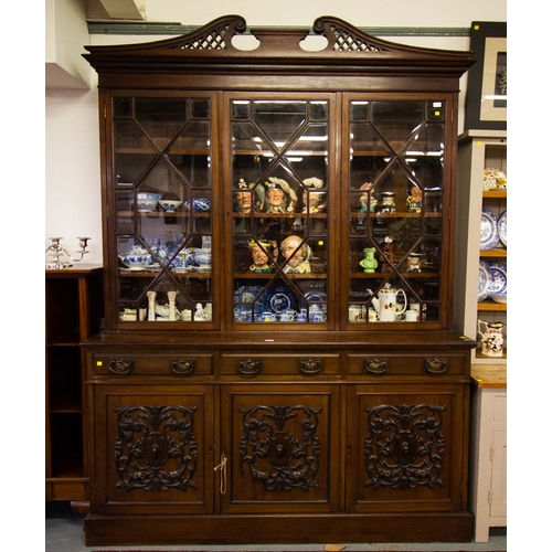 26 - 3 DOOR MAHOGANY CARVED BASE BOOKCASE WITH BEVELLED GLASS TOP 183 X 50 X 250H CM