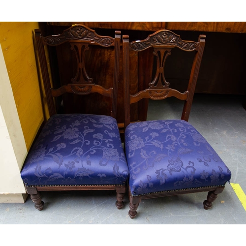 462 - PAIR OF MAHOGANY GOSSIP CHAIRS AF