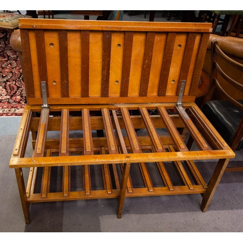 124 - VICTORIAN MAHOGANY LUGGAGE RACK 107W X 52D X 55H CM