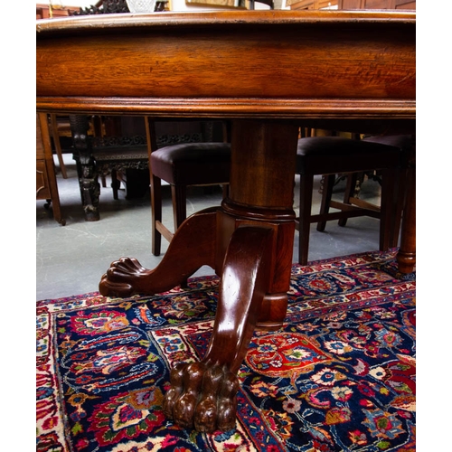 171 - QUALITY MAHOGANY DINING TABLE WITH 3 LEAVES (SPLIT CENTRE POD) 268L X 153D X 76H CM