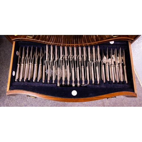 41 - 12 PLACE CANTEEN OF SILVER PLATED CUTLERY IN WALNUT CHEST 70 X 40 X 76H CM