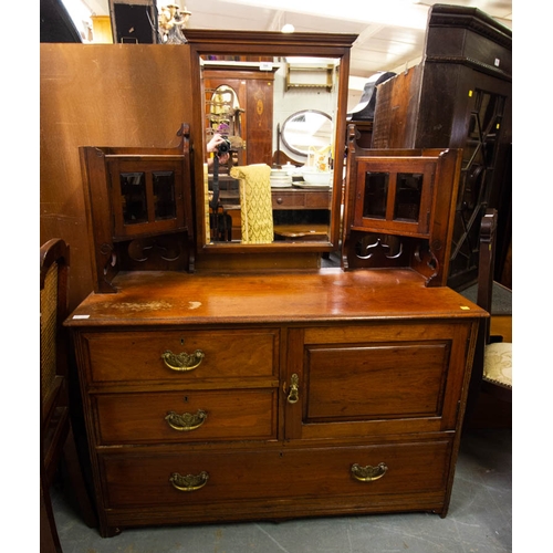 586 - EDWARDIAN DRESSING CHEST