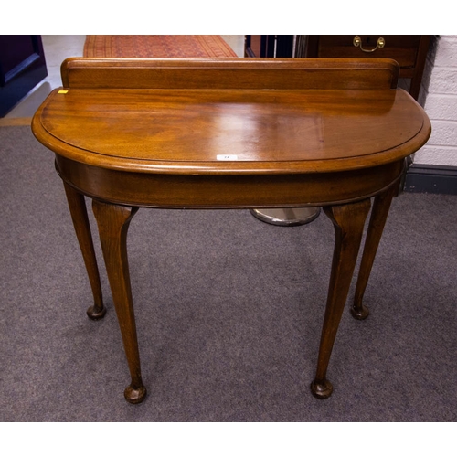 74 - D END MAHOGANY HALL TABLE 90 X 46 X 80H CM