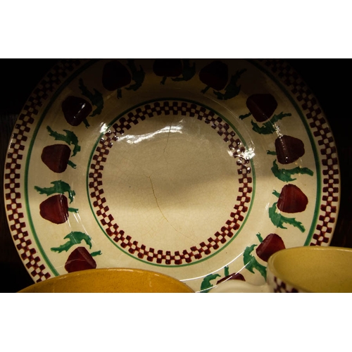 32 - COLLECTION OF NICHOLAS MOSSE POTTERY APPLE PATTERN  - 7 SIDE PLATES 22 CM DIAMETER  + 1 DINNER PLATE... 