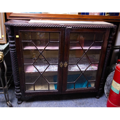 511 - ANTIQUE SIDE CABINET WITH NELSON PILLARS 105 X 40 X 90CM