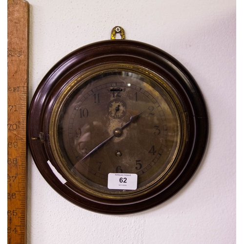 62 - ANTIQUE SHIPS CLOCK