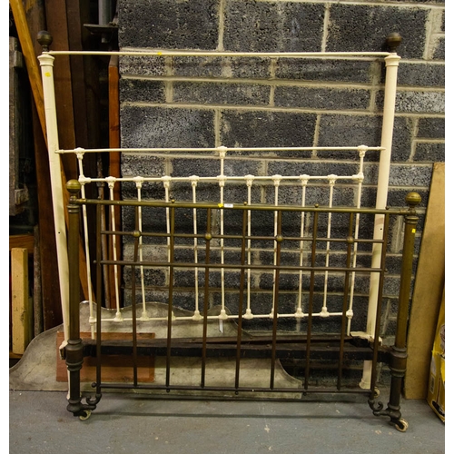 710 - VICTORIAN 5FT BRASS + METAL BED + SIDES