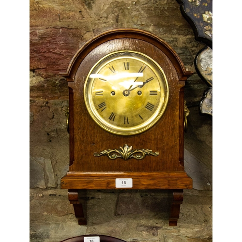 15 - DOUBLE FUSEE OAK BRACKET CLOCK WITH PENDULUM STRIKING ON A GONG CIRCA 1870