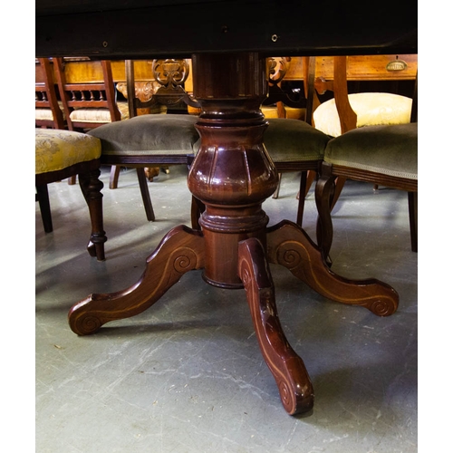 251 - MAHOGANY OVAL CROSSBANDED DINING TABLE ON MODERN BASE. 198 X 140 CM