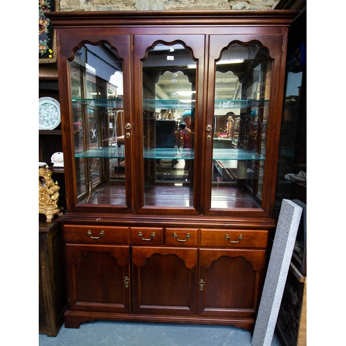 488 - 3 DOOR MAHOGANY DISPLAY CABINET. 140 X 40 X 205 CM HIGH