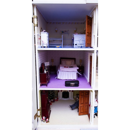 244 - SUPERB QUALITY LARGE GEORGIAN STYLE DOLLS HOUSE. 3 STOREY OVER BASEMENT. FULLY FURNISHED AND ELECTRI... 