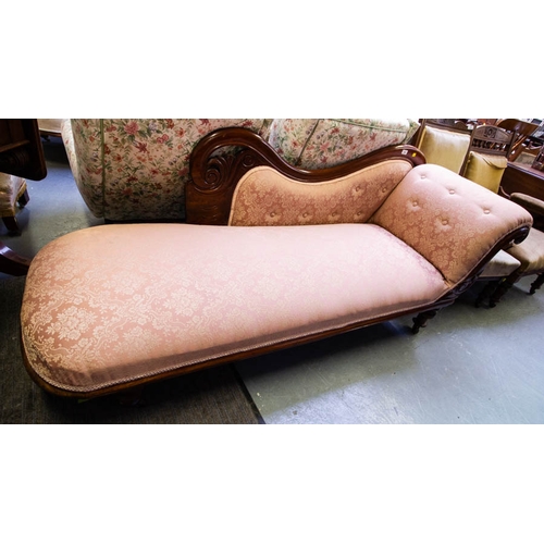 290 - VICTORIAN MAHOGANY CHAISE LONGUE