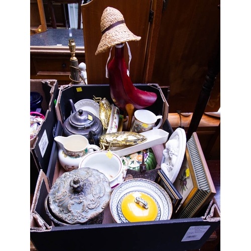 615 - LOT OF ASSORTED COLLECTIBLES + ODDMENTS