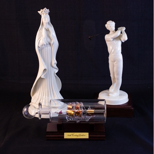 12 - COLLECTION OF AYNSLEY AND BELLEEK CHINA - BOXED, CLOCK AND PORCELAIN FIGURE 9 pieces