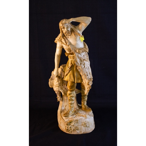 13 - PAIR OF ERNST WAHLISS ROYAL VIENNA FIGURES OF HUNTER AND HUNTRESS 40H CM WITH REGISTRATION NOS ON BA... 