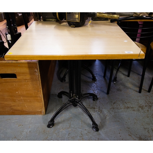 2 CAST BASE TABLES , 69 X 69 X 76 + CAST BASE TABLE 60 X 60 C 76H CM -1 AF