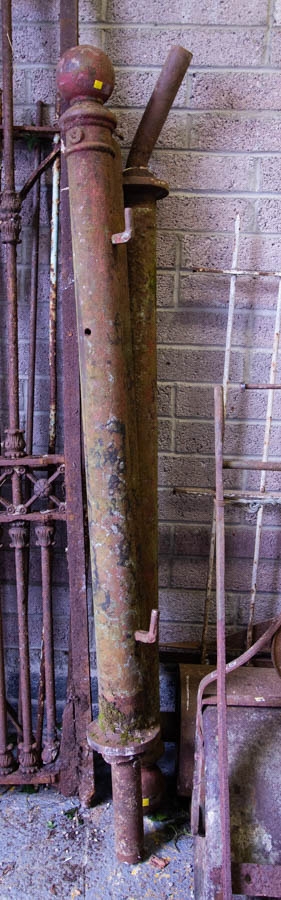 2 QUALITY ANTIQUE IRON STABLE POST . 175CM H