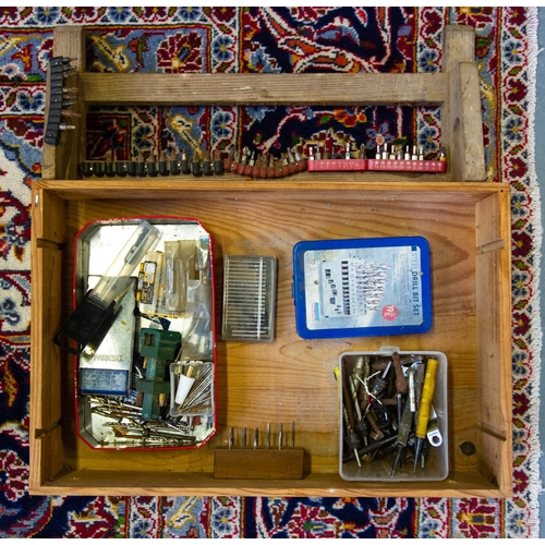 288 - DRILL BITS + STAND