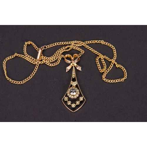 81 - A 9 Carat Gold Pearl and Stone Set Necklace, 7.4 grams.