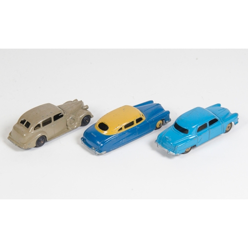 786 - 3 x Dinky Models inc: 39d - Buick in Fawn, 171 - Hudson Commodore in Blue with Fawn Roof & a 172 - S... 