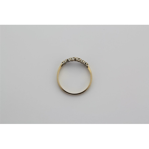 170 - A ladies 9 carat gold ring, set with small stones. 1.1 grams.