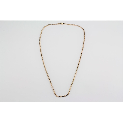 172 - A 9 carat gold curb link necklace. 8.8 grams.