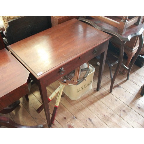 280 - A Georgian period mahogany side table, fitted with false front, lift up top, resting on square legs.