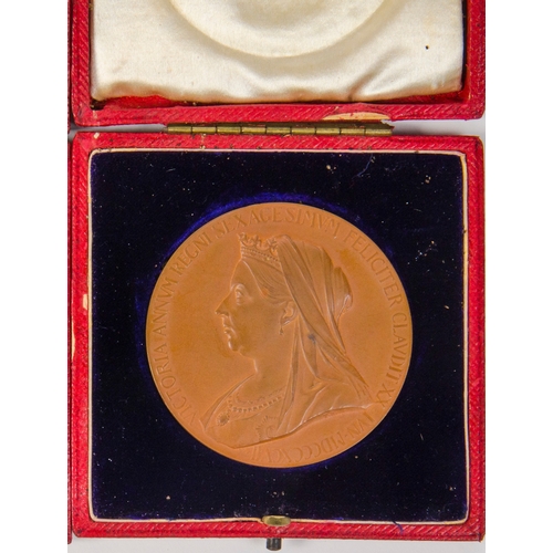 623 - A Queen Victoria Jubilee Bronze Medal, 1837-1897, depicting a young Queen Victoria, young head/veile... 