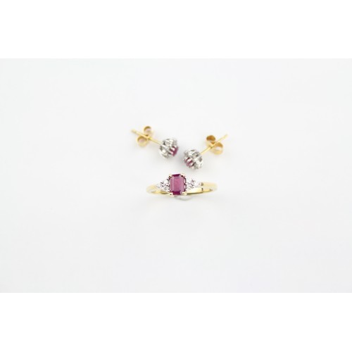 103 - A gold ruby and diamond dress ring, along with a pair of matching earrings. Size O.