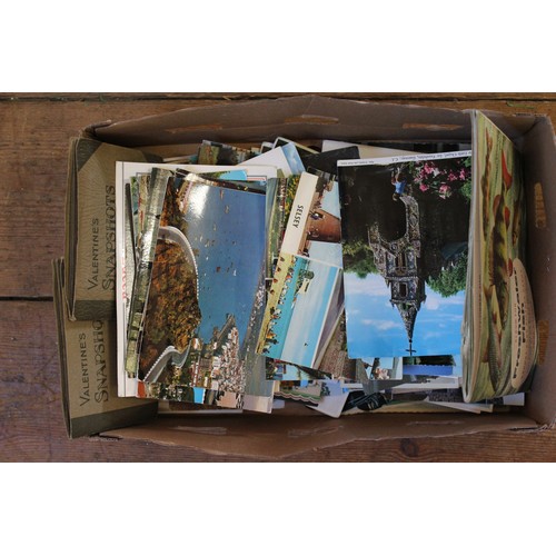 631 - A box of 100+ Post Cards plus 2 x Valentine's Snapshots containing 12 Oxford Pictures in each.