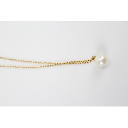 111 - A ladies Ecco 10k chain mounted with a single pearl.