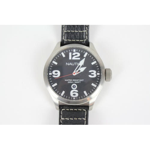 87 - A Gents Nautica chrome cased divers watch 100m.  (330)