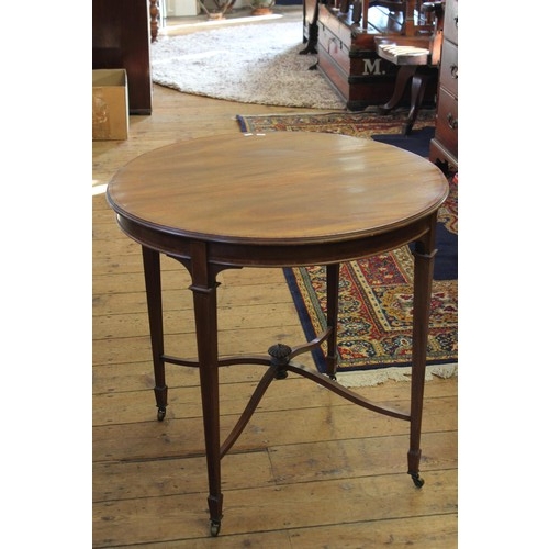 447 - A Victorian Mahogany & Satin Wood inlaid Circular Topped Drawing Room Table with Cross Stretcher.