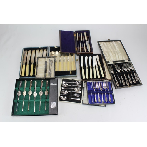 90 - A quantity of cased cutlery to include, Cake Forks, Tea Knives, Lobster Picks, etc.