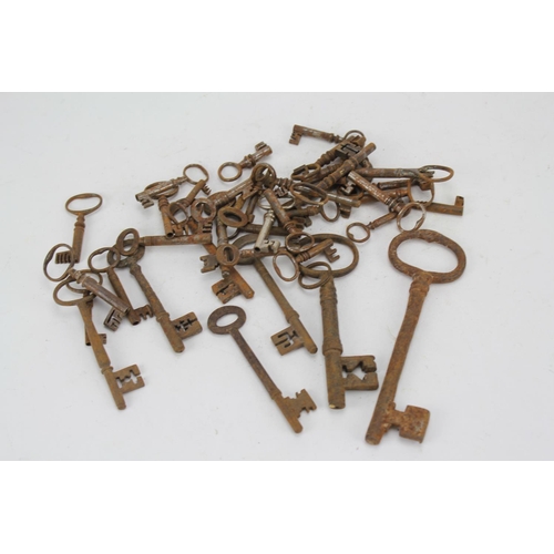 477 - A Large Collection of 18th Century Keys.